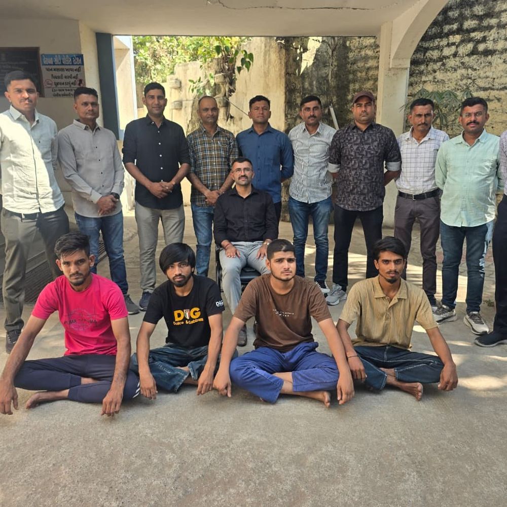 વેરાવળના સોહીલ ઉર્ફે ચક્કી સહિત 5 સામે GUJCTOC હેઠળ ગુનો:ગીર સોમનાથ પોલીસે કાર્યવાહી કરી, 4 આરોપીઓની ધરપકડ, 1 ફરાર