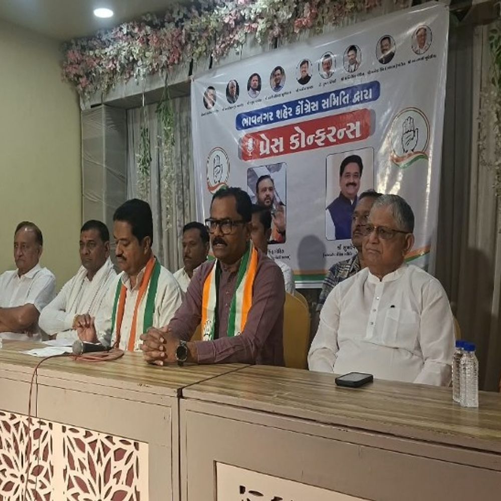 ભાજપની વિદેશ નીતિ સંપૂર્ણ નિષ્ફળ:વડાપ્રધાન મોદી દેશના ઓછા અને વિદેશના પ્રધાનમંત્રી વધારે, ઈન્દિરા ગાંધીએ દબાણ વગર પાકિસ્તાનના બે ટુકડા કર્યા, વર્તમાન સરકાર અમેરિકા સામે ઘૂંટણિયે: સુખરામ પાન્સે