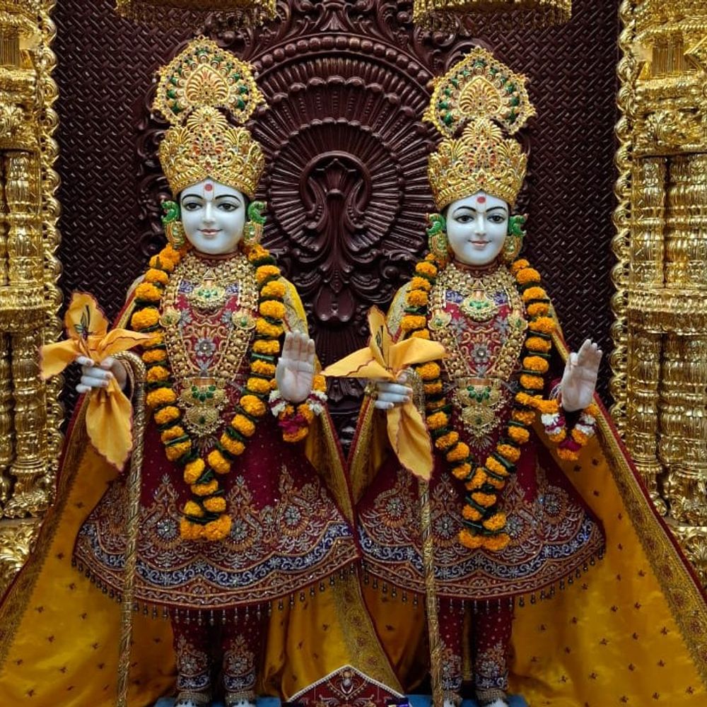 અક્ષરબ્રહ્મ ગુણાતીતાનંદ સ્વામીનો 241મો જન્મોત્સવ ઉજવાયો:શરદ પૂર્ણિમાએ સૌરાષ્ટ્રના ભાદરા ગામે જન્મ્યા હતા ગુણાતીતાનંદ સ્વામી