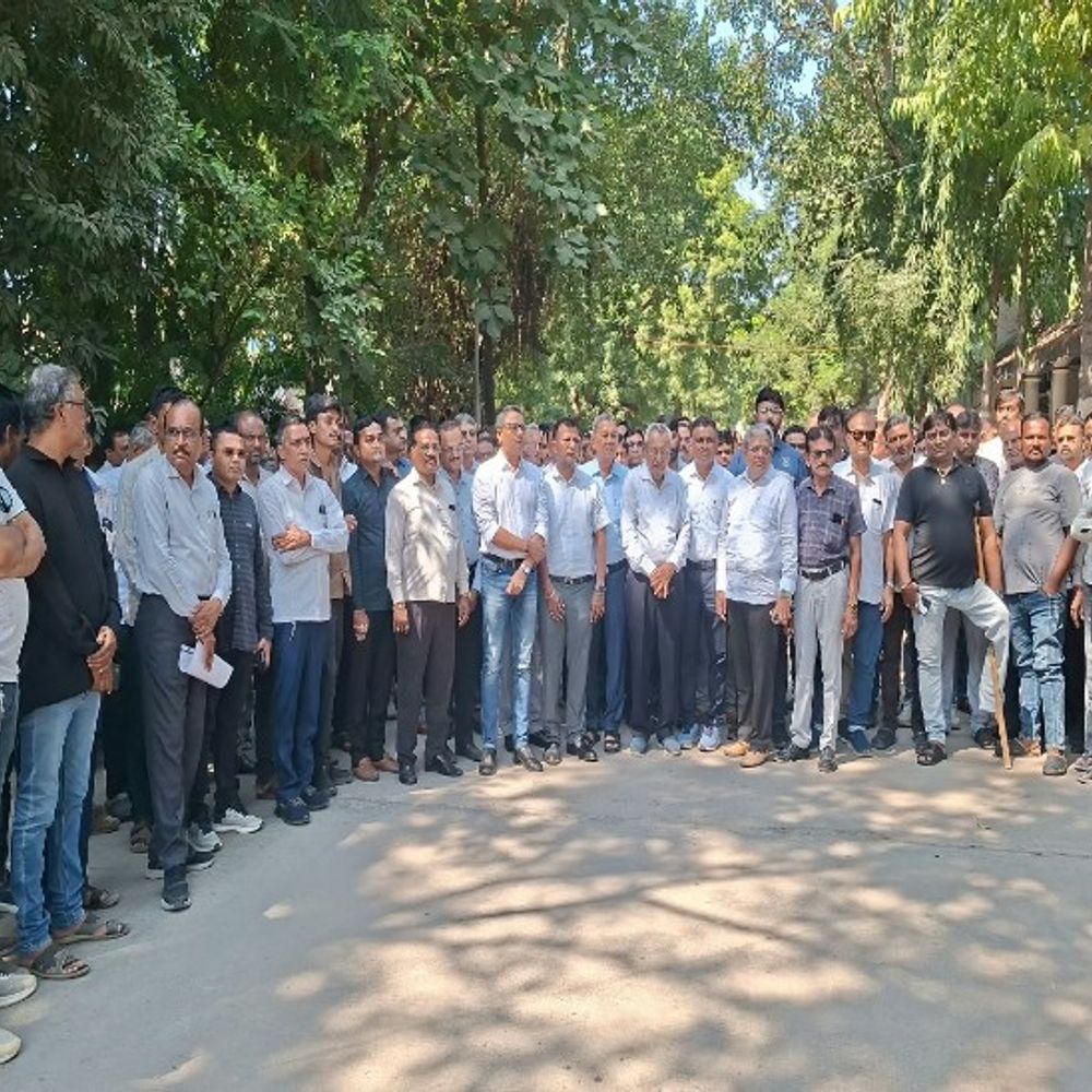 ઉદ્યોગપતિ પાસેથી 20 લાખની ખંડણી અને દાદાગીરીનો મામલો ગરમાયો:ભાવનગરમાં લુખ્ખાગીરી સામે સૌરાષ્ટ્ર ચેમ્બર ઓફ કોમર્સની SPને કડક રજૂઆત