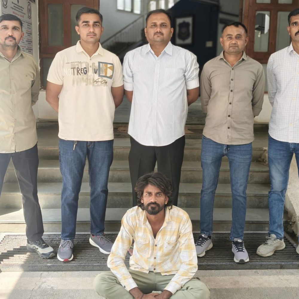 વેરાવળમાં યુવકની હત્યા કરનાર આરોપી ઝડપાયો:ભાલકા બંદર રોડ પર ઝઘડામાં યુવકનું મોત થયું હતું; પોલીસે મૃતદેહનું પેનલ પોસ્ટમોર્ટમ કરાવ્યું
