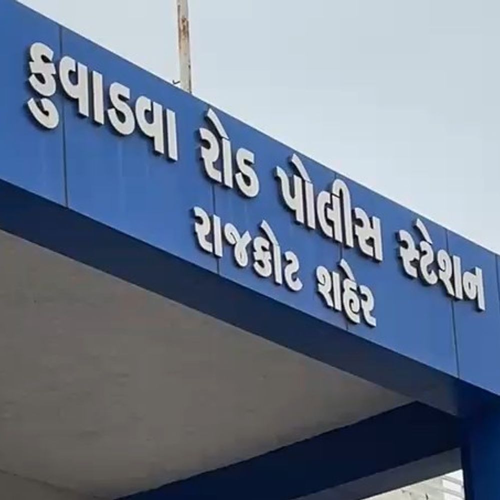 લિવ ઈનમાં રહેતી પ્રેમિકાના વિયોગમાં પ્રેમીનો આપઘાત:કેન્સરની બીમારીથી કંટાળી આધેડે જીવન ટૂંકાવ્યું, દુષ્કર્મના ગુનામાં ફરાર કેદી ઝડપાયો