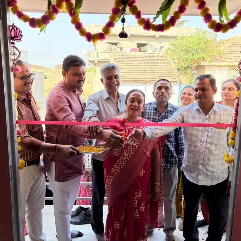 ખમીસાણામાં નવા આંગણવાડી કેન્દ્રનું ઉદ્ઘાટન:સુરેન્દ્રનગર મનપાના ડેપ્યુટી મેયર અને સ્ટેન્ડિંગ કમિટીના ચેરમેન ઉપસ્થિત રહ્યા