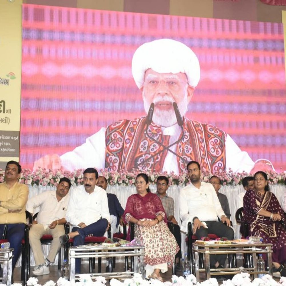 પ્રાકૃતિક ખેતી કરતા ખેડૂતોનું સન્માન કરાયું:પ્રધાનમંત્રી કિસાન સન્માન નિધિ યોજના ખેડૂતો માટે આશીર્વાદરૂપ - મેયર ઉષાબેન તલરેજા