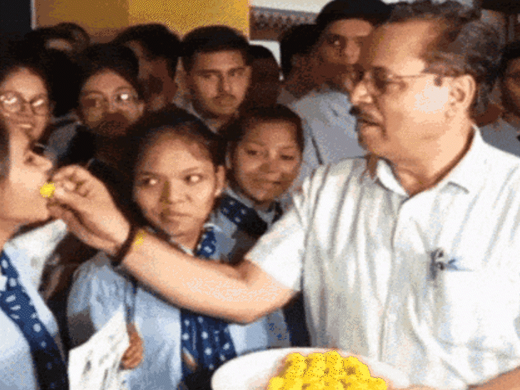 Gujarat Board Class 12 result declared: General stream passes at 93.07%,  Science at 83.51%; girls surpass boys by 4.45% - Gujarat News | Bhaskar  English