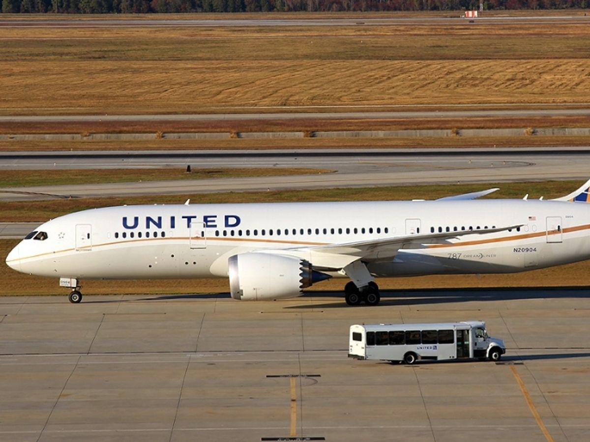 Boeing 787 Engine Fails Mid-Flight In Us; Same Model Crashed In Ahmedabad |  Bhaskar English