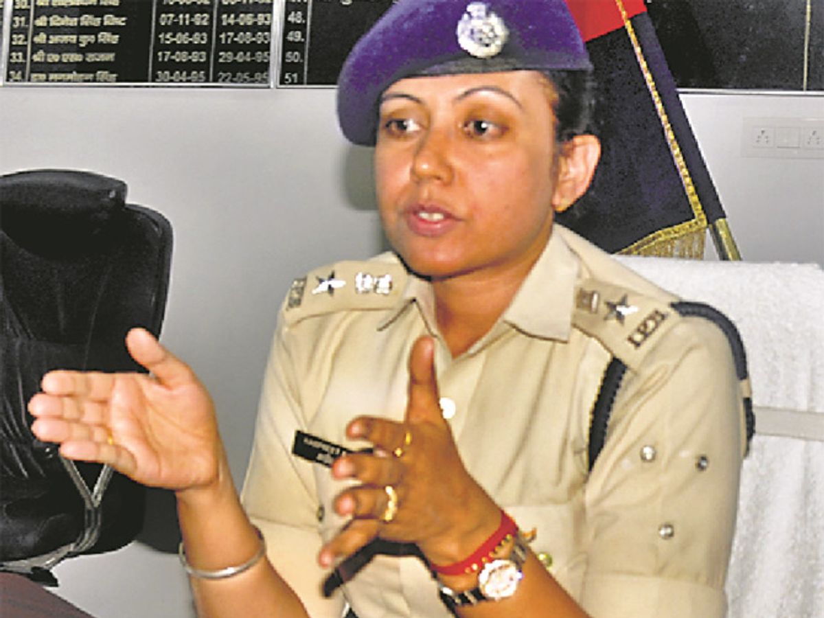 पप्पू यादव महिलाओं के सम्मान को पदयात्रा करते हैं दूसरी तरफ बोलते हैं कि  मैं मीडिया को लव लेटर लिखती हूं | SSP muzaffarpur ssp harpreet kaur give  answer of pappu yadav