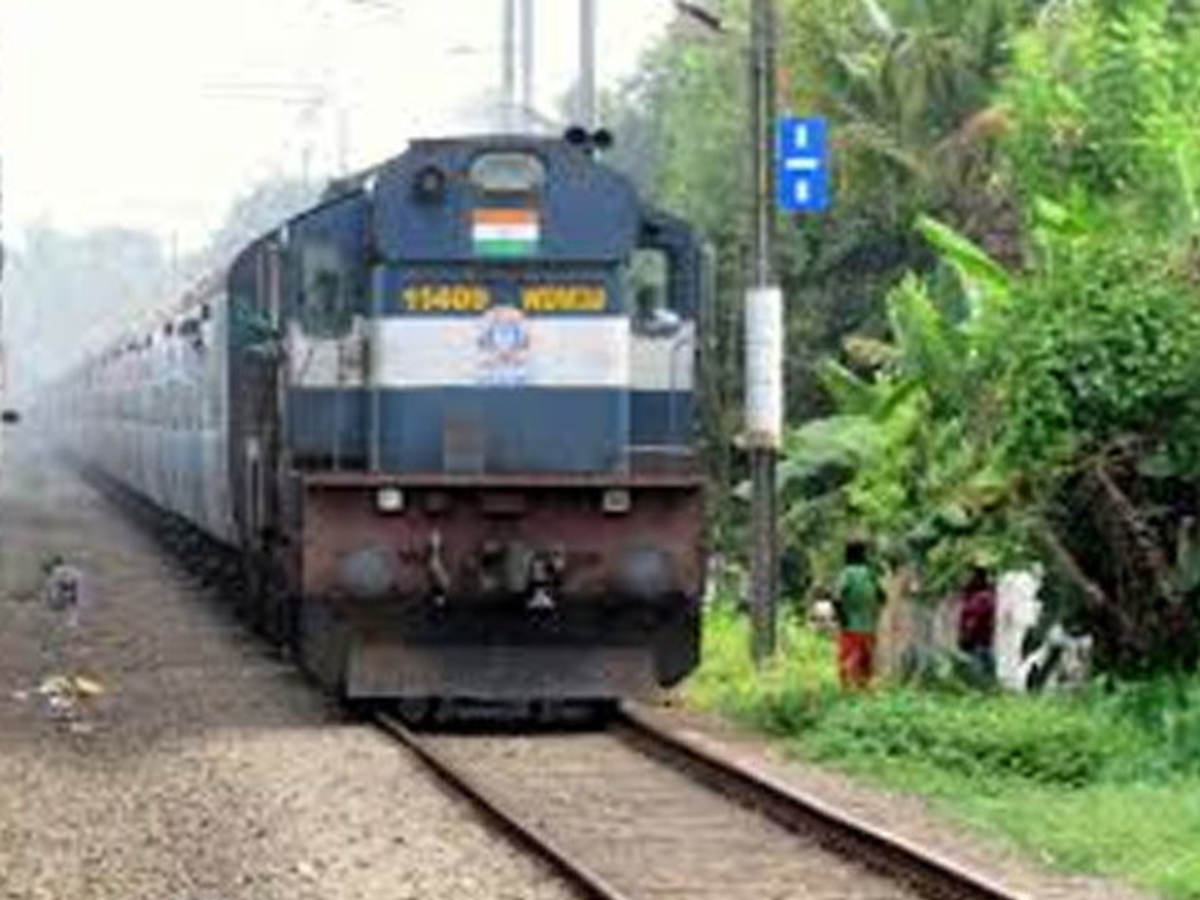 बिलासपुर‑दिल्ली रेल सफर