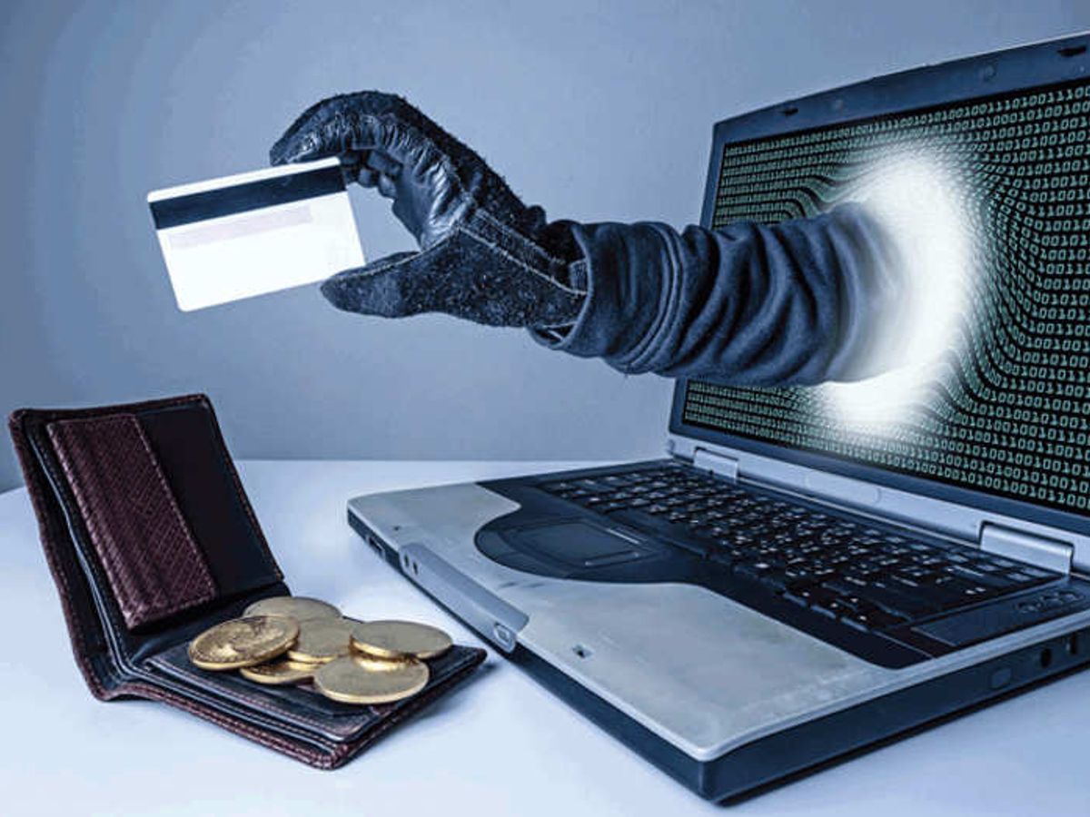 Robbery worth 70 lakhs in three months in Patna, cyber fraud of more than 2  crores during this period | लुटेरों पर भारी साइबर अपराधी: पटना में तीन माह  में 70 लाख