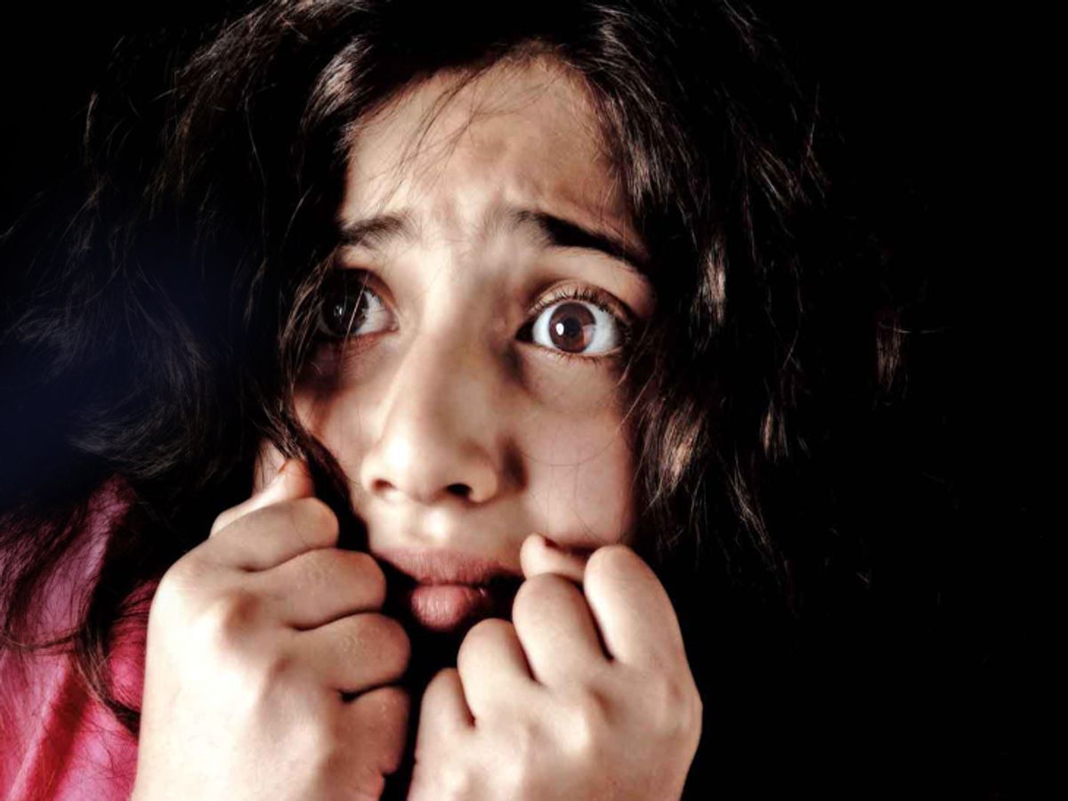 डर का सामना करना: रणनीतियाँ और तकनीकें (Dar ka samna karna: Rananeetiyaan aur takaneeken)