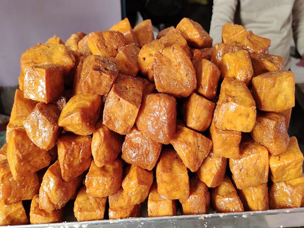 khurma sweet of Arrah famous in many states, It is prepared with 100%  purity | कई राज्यों में मशहूर आरा का खुरमा: सौ प्रतिशत शुद्धता से होता है  तैयार, जानिए बनाने की