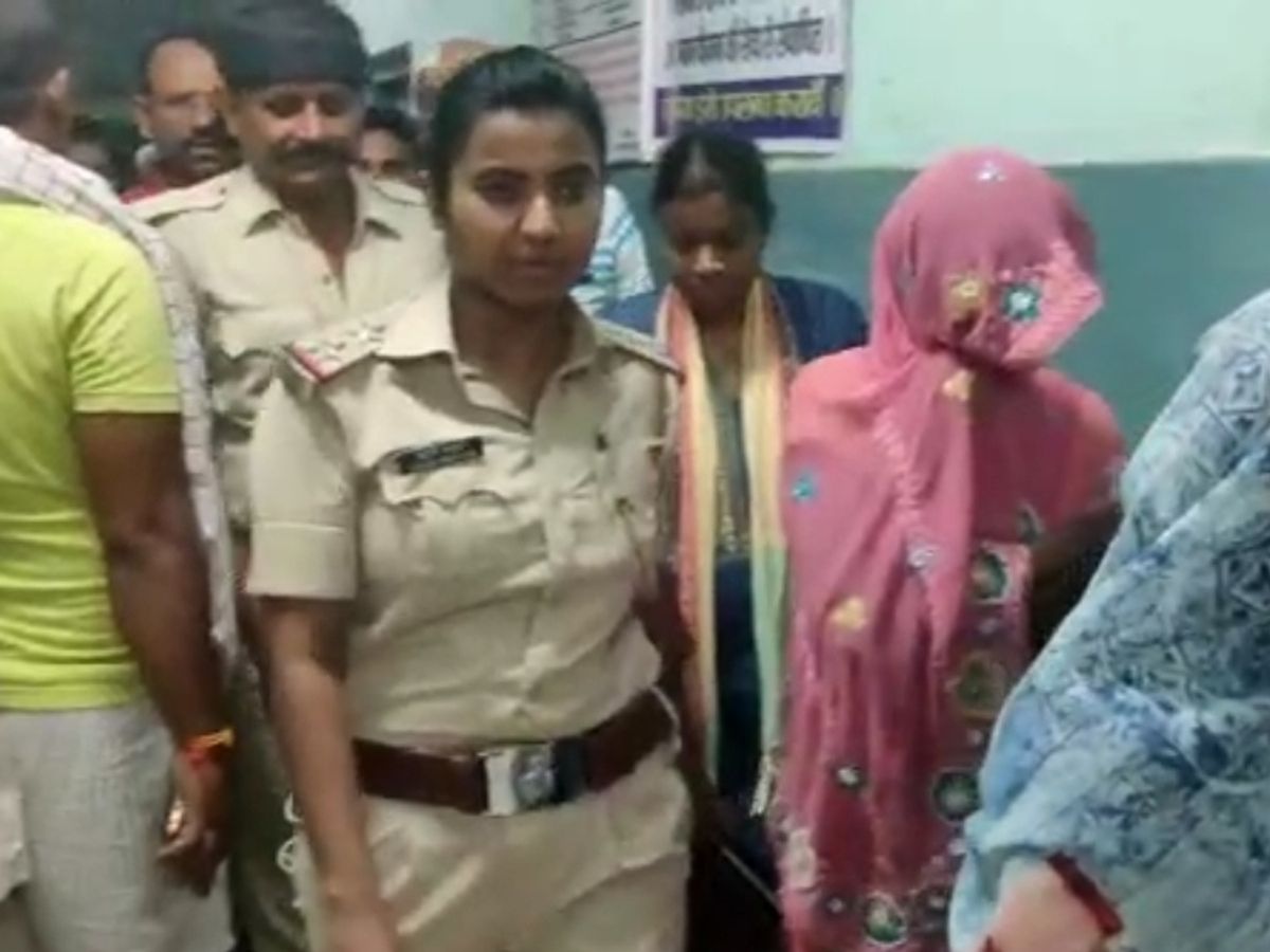 गांव के ही युवक ने की हैवानियत, ग्रामीण बोले- आरोपी पर कड़ी कार्रवाई करे पुलिस | Bihar News; Rape with Divyang in Jehanabad - Dainik Bhaskar