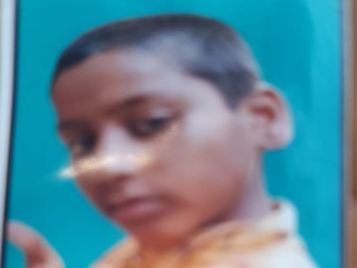 दो दिन से गायब था, घर के पीछे मिली लाश; जमीनी विवाद में हत्या की आशंका |  Was missing for two days, dead body found behind the house; Fear of murder  in