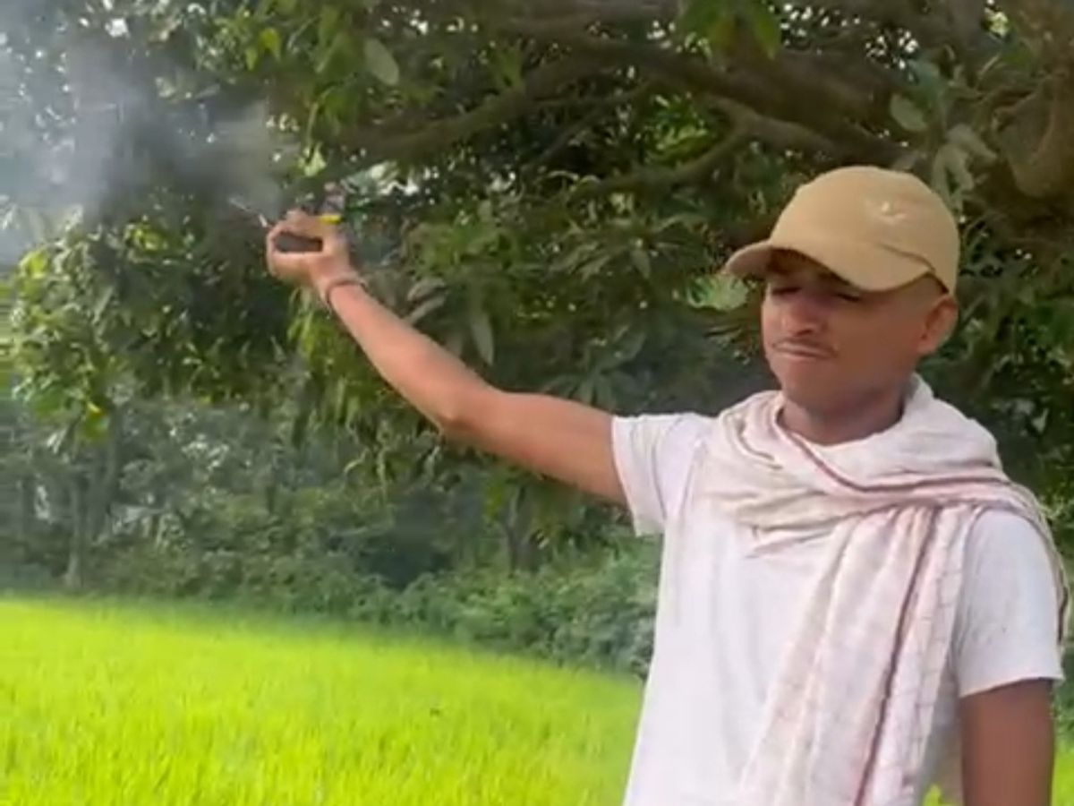 दोस्तों के साथ ट्रेनिंग ले रहा था, वीडियो भी बनवाकर अपलोड किया | Was taking  training with friends, also got video made and uploaded - Dainik Bhaskar