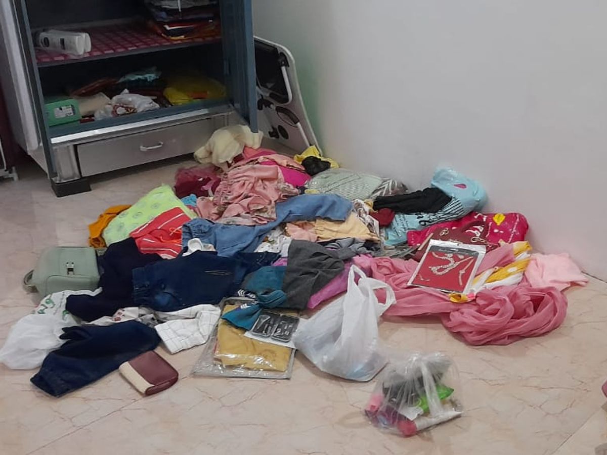 Thieves broke the lock of the house in Fatehpur | फतेहपुर में चोरों ने घर  का तोड़ा ताला: लाखों के जेवर समेत नकदी पर हाथ साफ, रिश्तेदार के यहां शादी  में गया