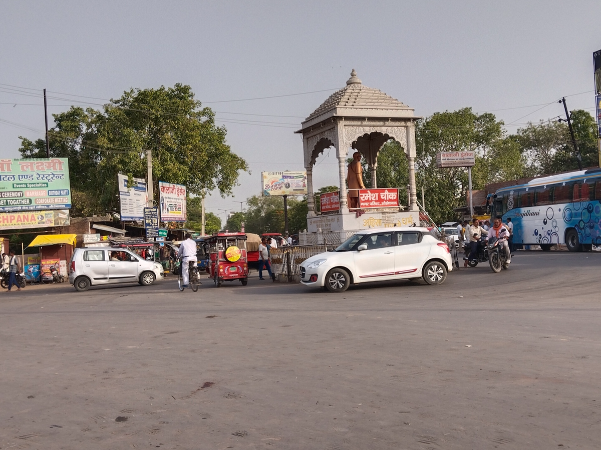 Aurangabad was the second hottest district of the state in the last 24  hours, the maximum temperature reached 43.4 degree Celsius.