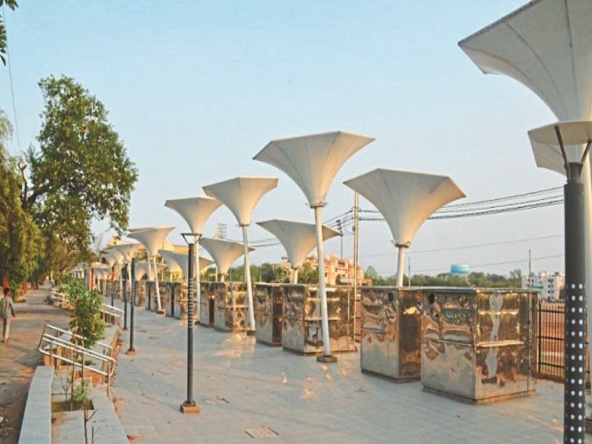 Companies are not available for Science College Chowpatty shops | साइंस कॉलेज चौपाटी की दुकानों के लिए नहीं मिल रहीं कंपनियां - Dainik Bhaskar