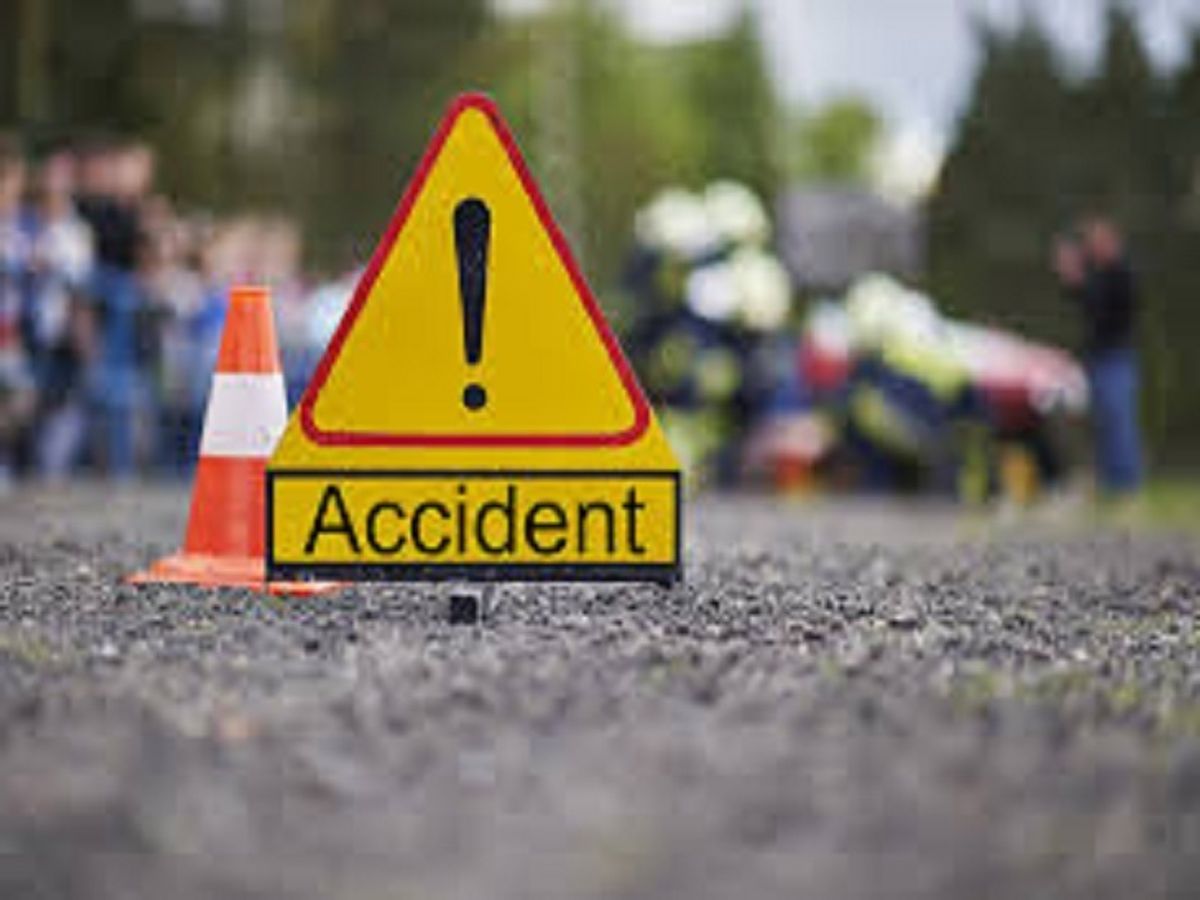 Haryana Sonipat Road Accident 2 Man died in GT Road car collision | सोनीपत  में रोड एक्सीडेंट में 2 व्यक्तियों की मौत: जीटी रोड पर तेज रफ्तार कार ने  ठोका; सुबह ड्यूटी