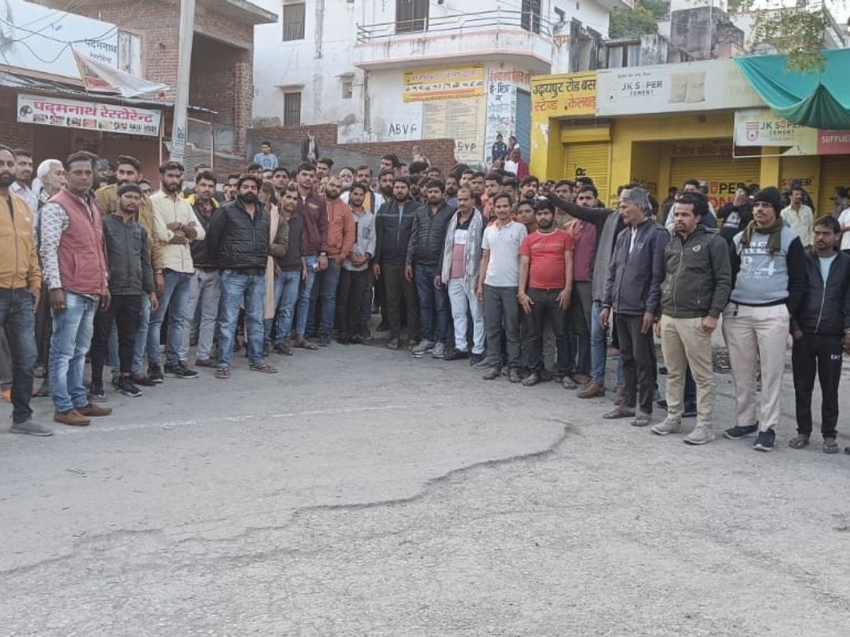 Market closed after Gogamedi's murder | केलवाड़ा में बाजार रहे बंद, विधायक  ने धन्यवाद यात्रा रद्द की - Dainik Bhaskar