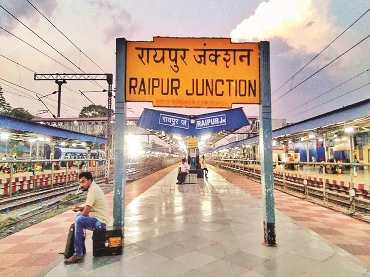 Chhattisgarh Railway Raipur Railway Station 22 trains canceled again