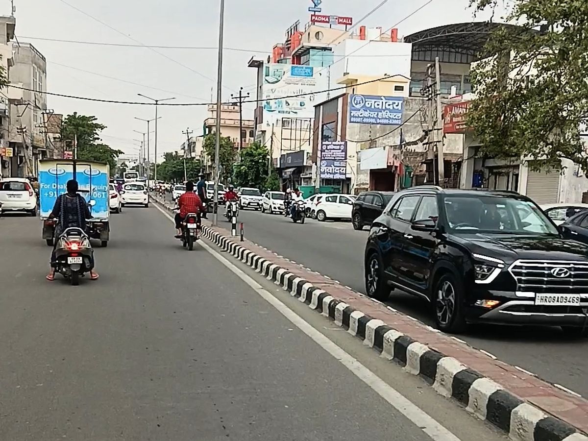 Weather changed in Kaithal, people are expecting rain | कैथल में बदला मौसम,  लोगों को बारिश की आस: सुबह से आसमान में छाए हैं बादल; किसान धान रोपाई की  तैयारी में -