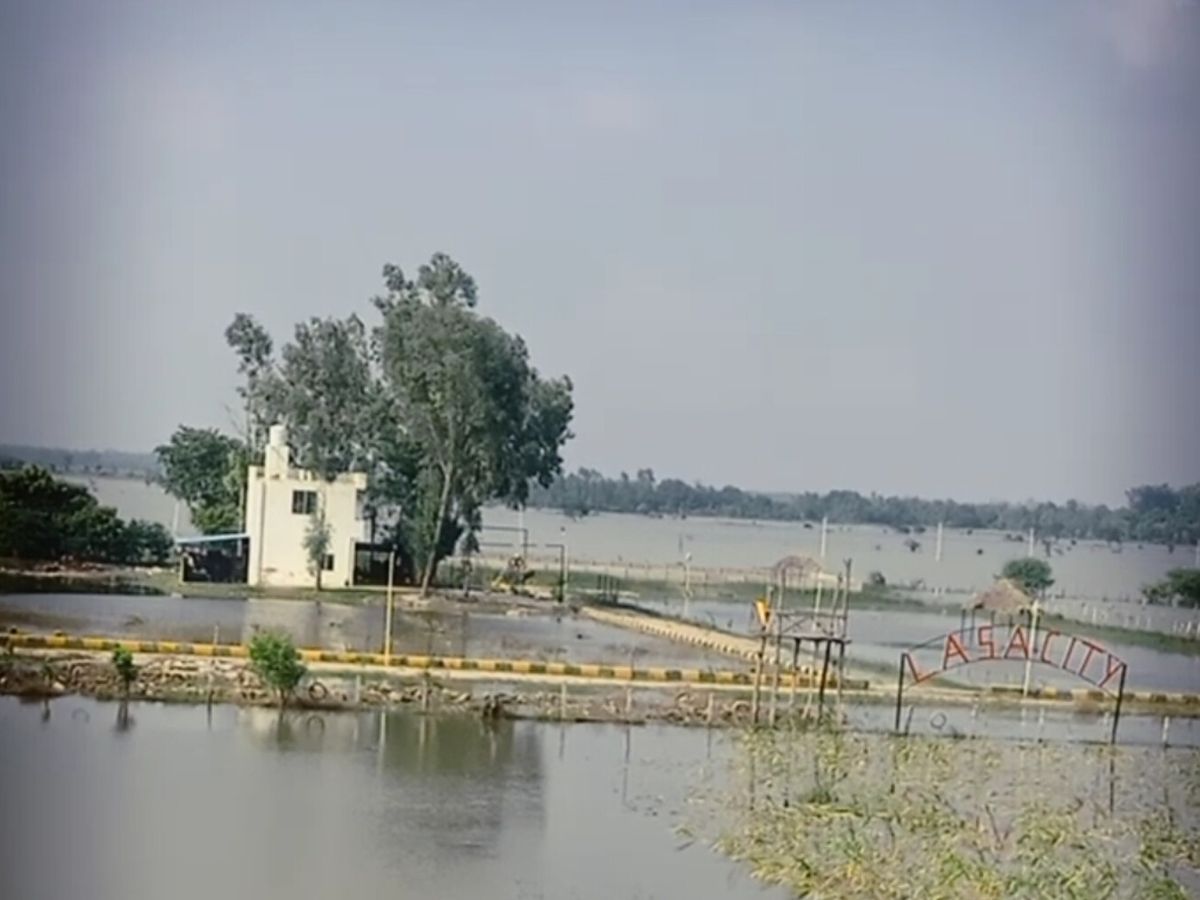 The water level of Gomti river increased in Lucknow | लखनऊ में गोमती नदी का जलस्तर बढ़ा: बीकेटी क्षेत्र के इटौंजा में घरों तक पहुंचा पानी, बाढ़ जैसे हालात - Lucknow News |