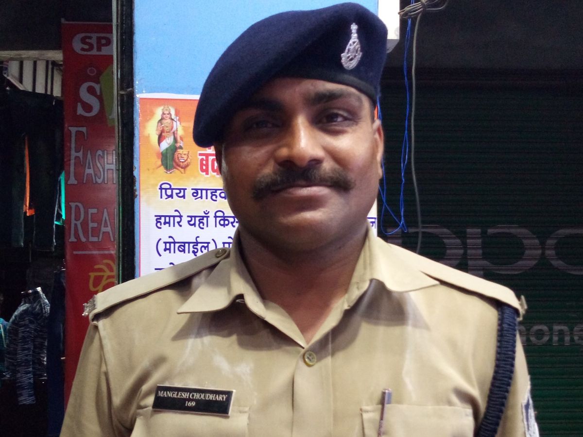 Chhindwara News: कड़ाके की ठंड में नाइट ड्यूटी कर रहे आरक्षक की संदिग्ध मौत, सर्दी से हार्टअटैक आने की आशंका