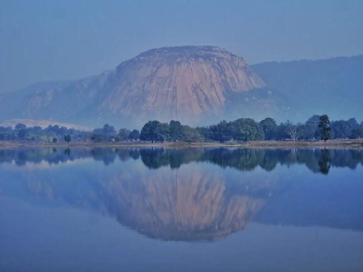 Madheshwar mountain of Jashpur is the world's largest natural Shivling