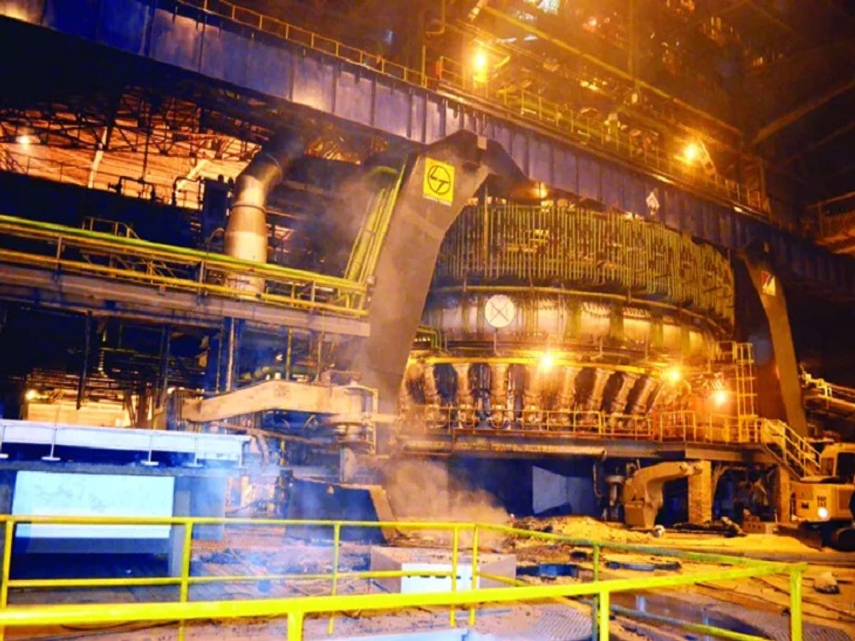 भिलाई इस्पात संयंत्र में भीषण आग, धमाकों से दहला प्लांट