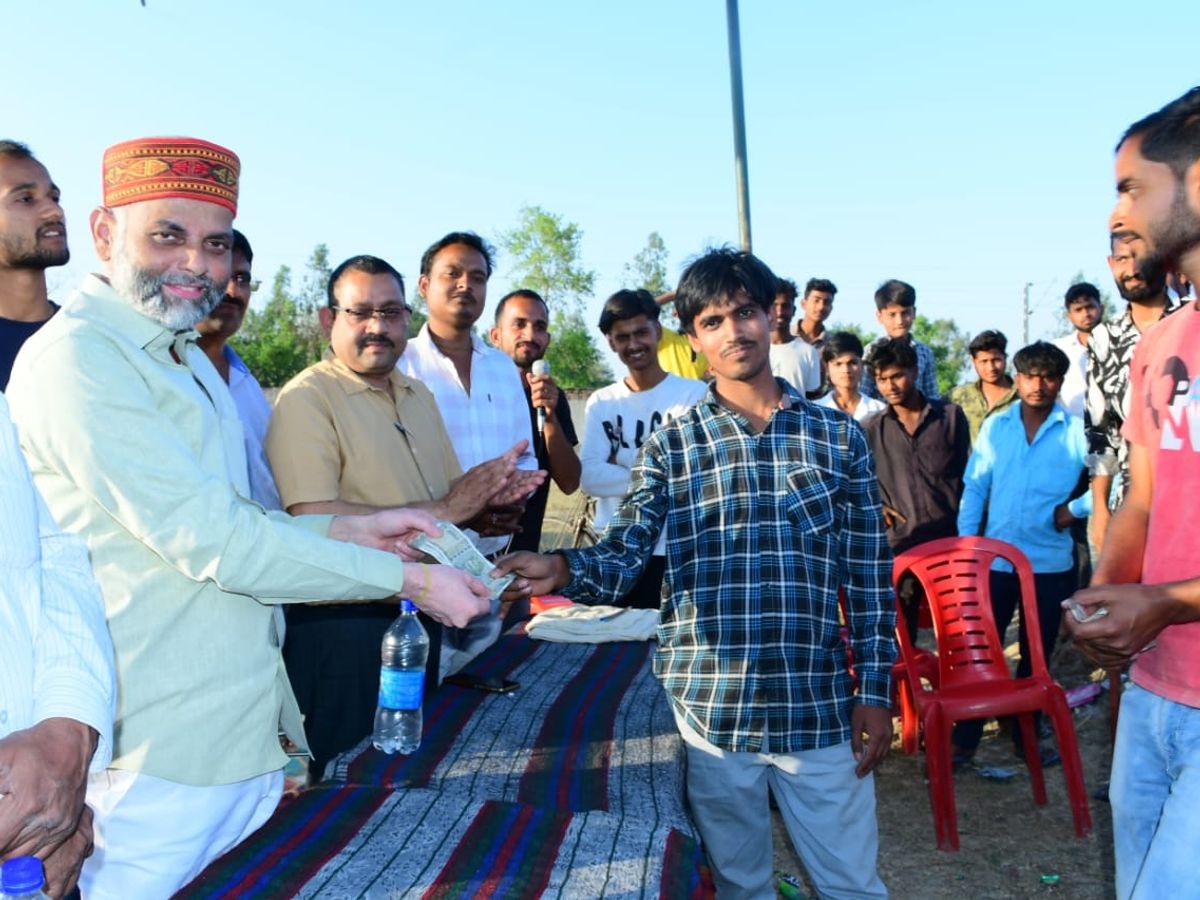 समारोह का दृश्य