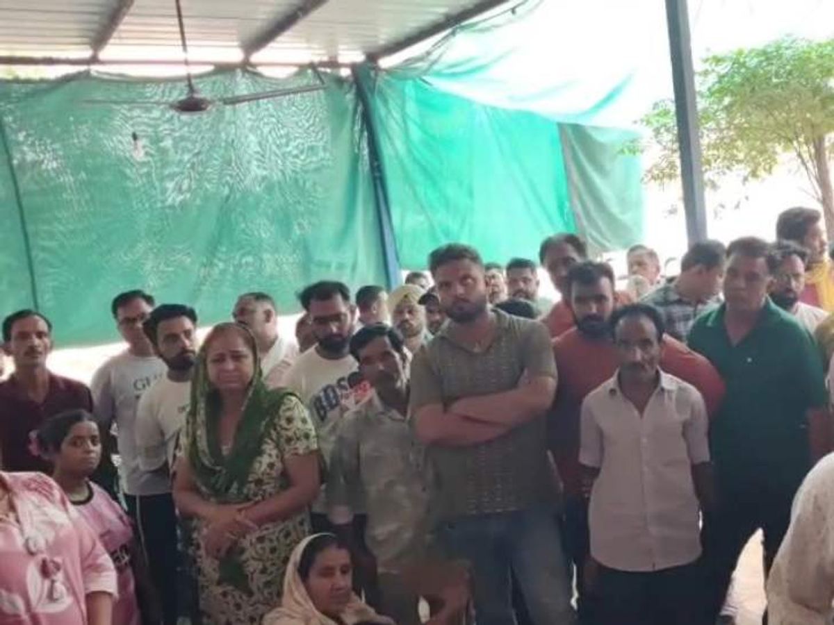 Married woman dies under suspicious circumstances in Hanumangarh | हनुमानगढ़ में विवाहिता की संदिग्ध परिस्थितियों में मौत: किराये के मकान में फंदा लगाया, दादी ने पति पर ...