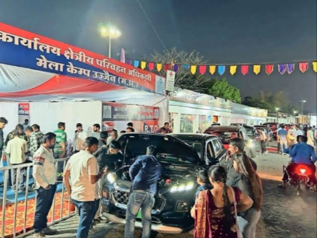 Indore Auto Dealers Prepare for Ujjain Mela with Up to 50% Discount