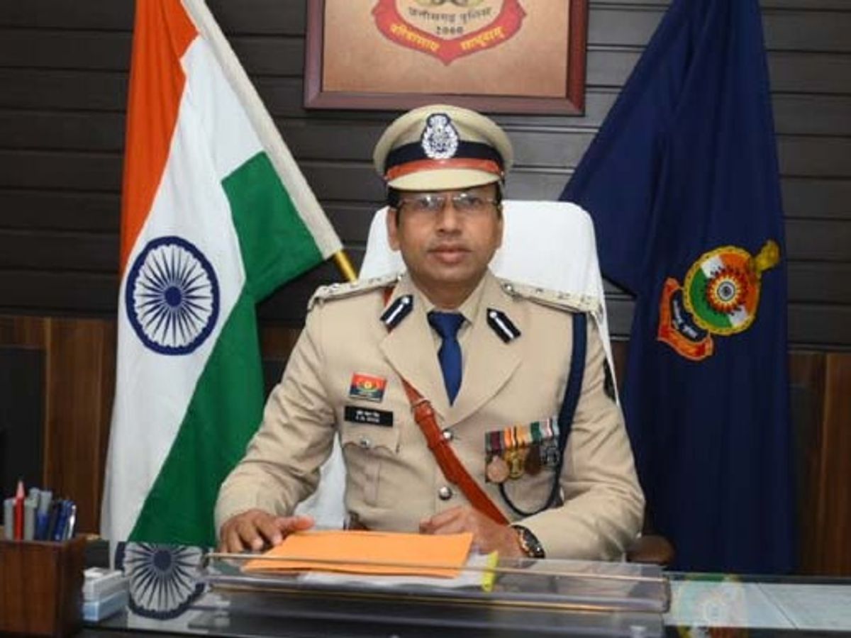 Raigarh SP Shashi Mohan Singh Takes Charge | Crime Control First Priority
