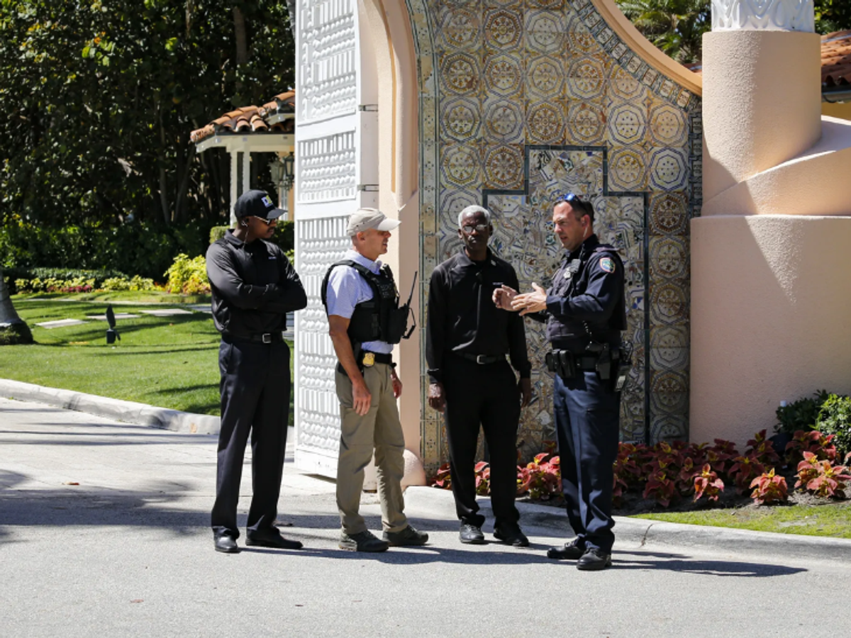 Trump Resort Intruder Shot | Mar-a-Lago Security Breach