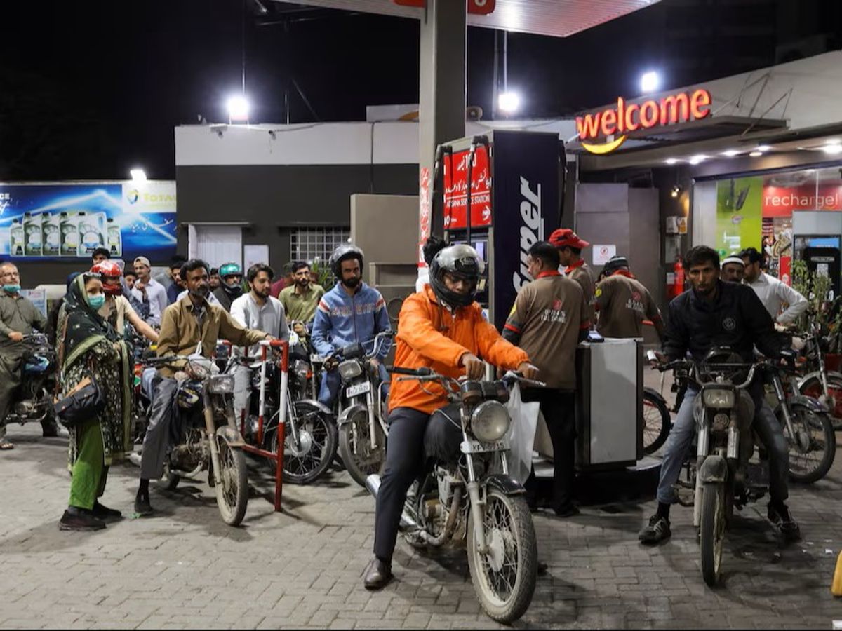 Pakistan Petrol Diesel Price Hike | US Israel Iran War Impact