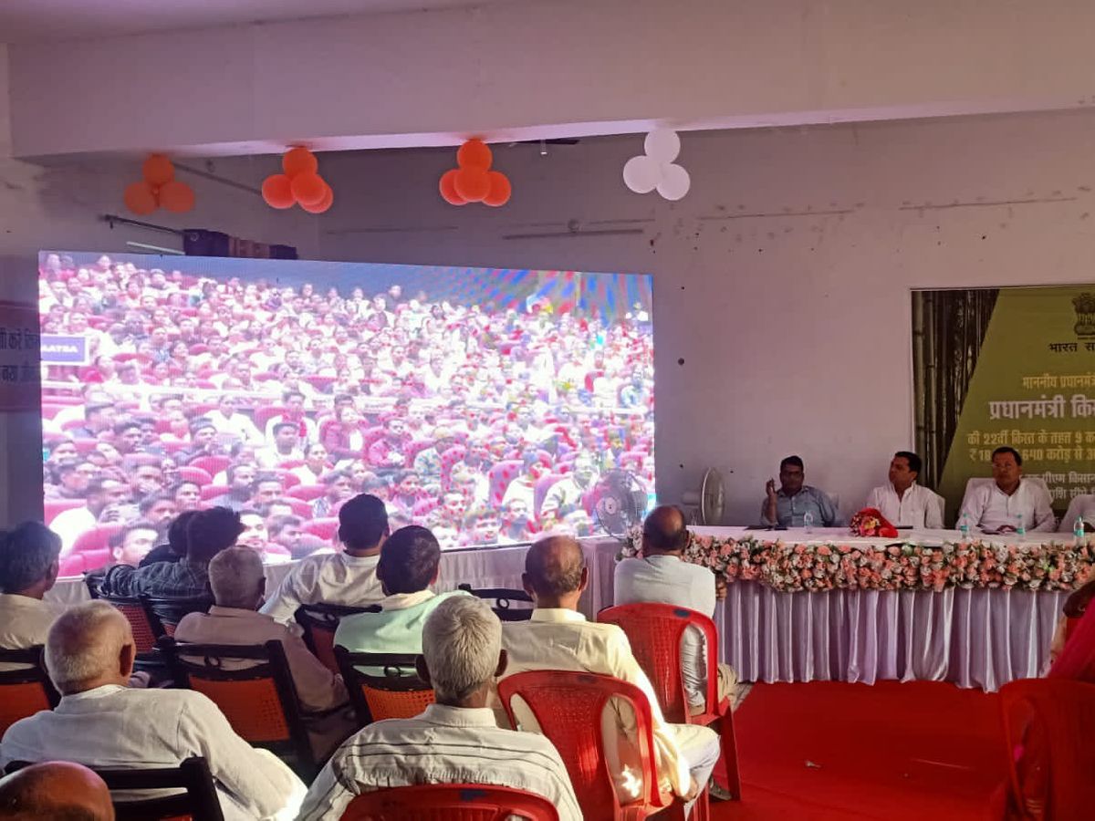 रायबरेली में किसानों का जमावड़ा