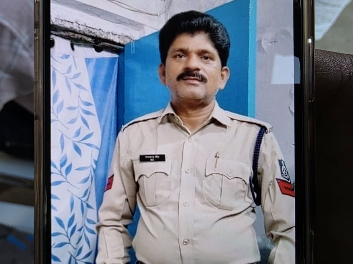 Rewa Jail Munshi Suicide | Pratap Patel Harassment Allegations, Note Hide