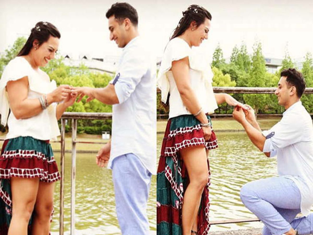 Roadies And Splitsvilla Contestant Gurmeet Singh Rehal Married With China Based Girlfriend à¤ à¤µ à¤¹ à¤ à¤ à¤à¤°à¤¨ à¤ à¤¨à¤®à¤§ à¤¯ à¤ à¤ªà¤ à¤ª à¤¥ à¤à¤² à¤²à¤ à¤¨ 2 à¤®à¤¹ à¤¨ à¤¯ à¤¨ à¤¤à¤° à¤¸à¤® à¤° à¤à¤² à¤µ à¤¤ à¤¤ Divya Marathi After his successful stints on mtv roadies and splitsvilla, the hottie found love. splitsvilla contestant gurmeet