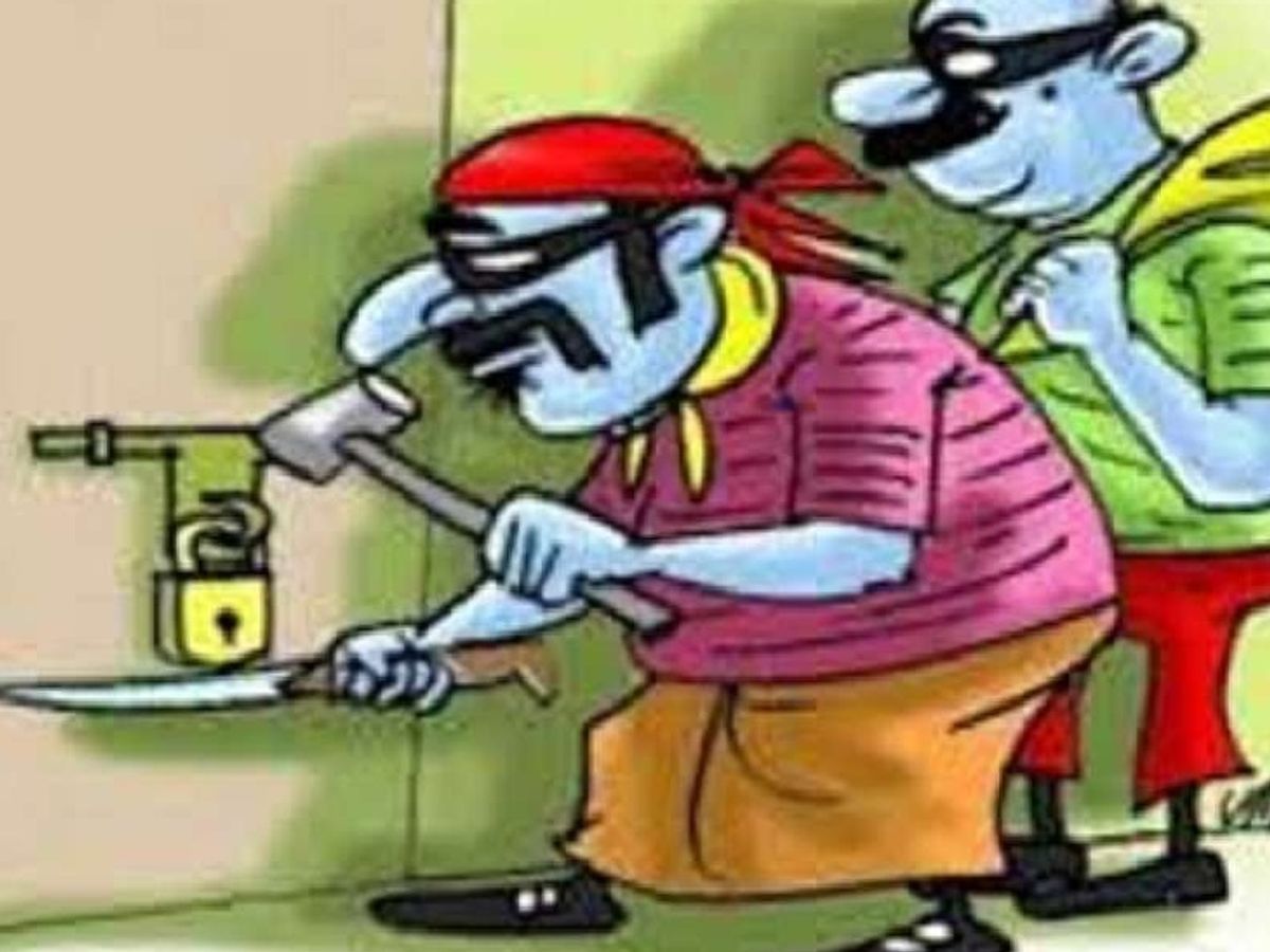 पाथर्डीत चोरट्यांचा सुळसुळाट; बंद घर फोडून ७० हजारांची रोकड लंपास