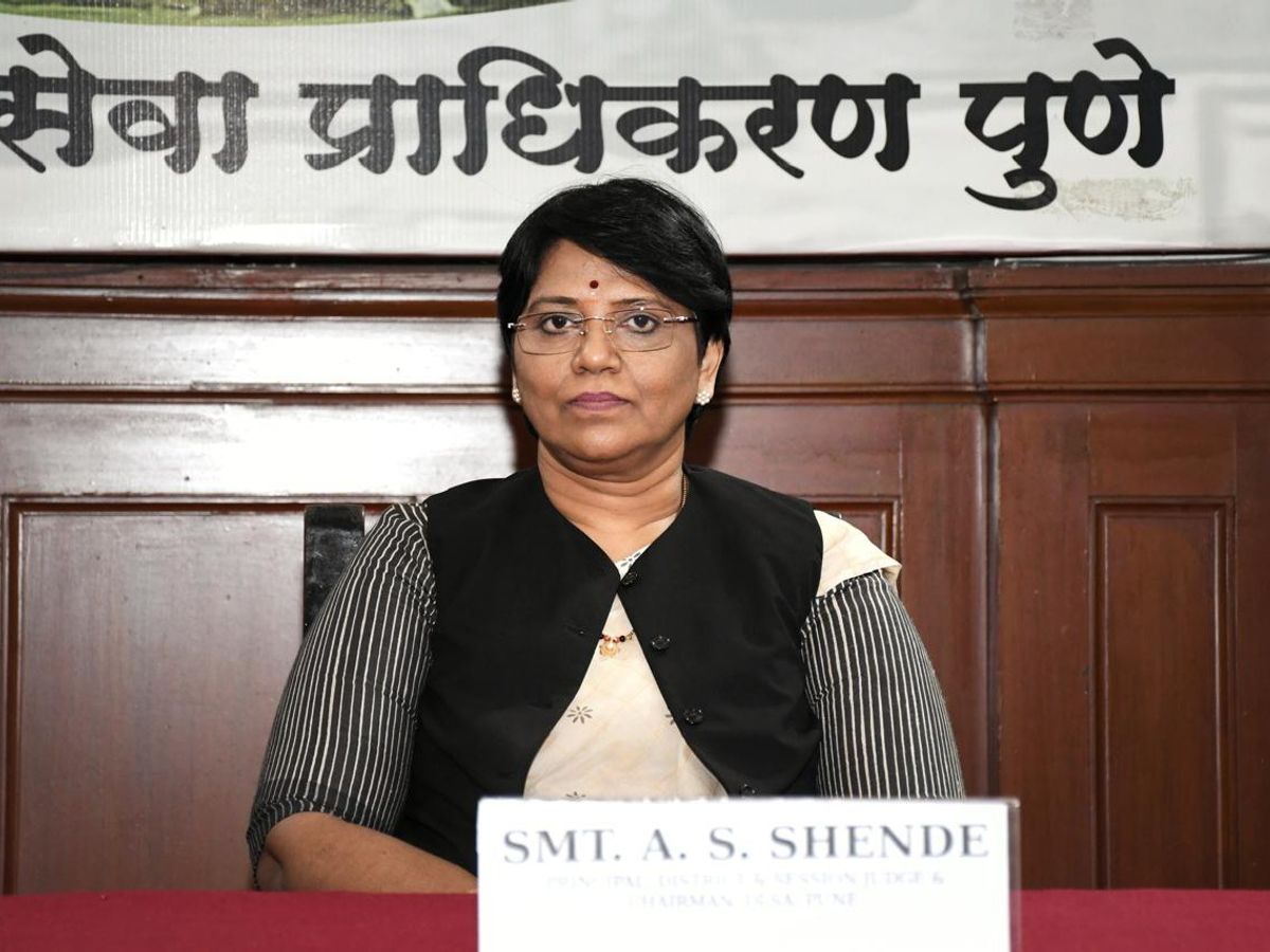 जुन्नरच्या पीडितेच्या कुटुंबीयांना दहा लाखांची आर्थिक मदत