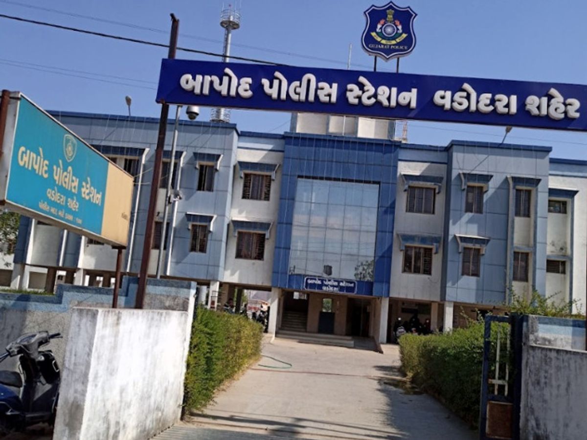 Accused's brother threatens to kill old man who became government witness  in Vadodara murder case, complaint lodged at Bapod police station |  સાક્ષીને ધમકી: વડોદરામાં હત્યાના ગુનામાં સરકારી સાક્ષી ...
