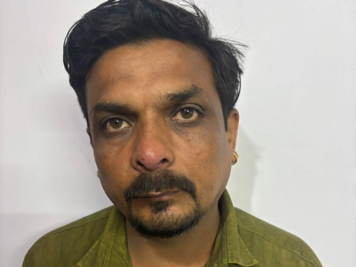 Bhuva raped Kadi girl for seven years after threatening to kill family with  witchcraft | ફરિયાદ: મેલીવિદ્યાથી પરિવારને મારી નાખવા ધમકી આપી ભુવાએ કડીની  યુવતી પર સાત વર્ષ દુષ્કર્મ ...