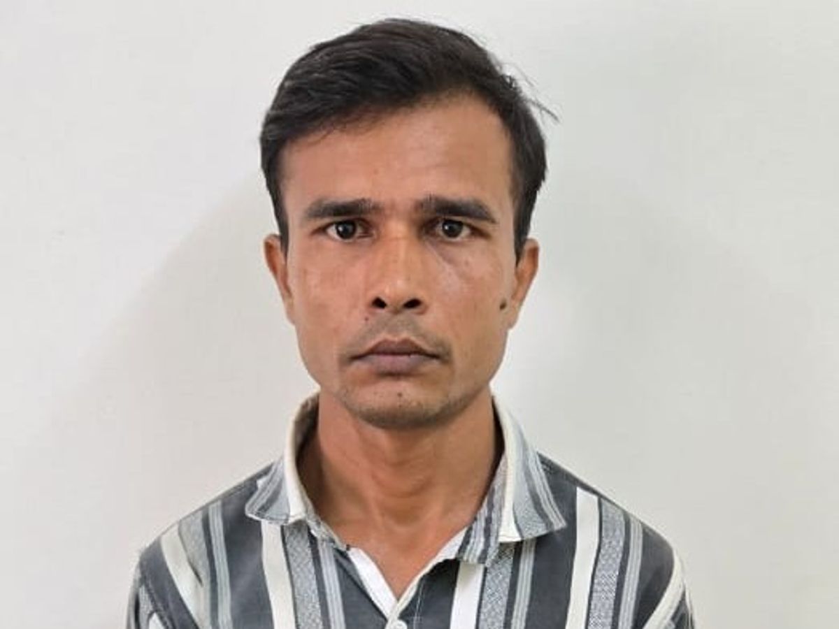 Complaint against person who made fun of Hindu gods and goddesses | વડોદરામાં  હિન્દુ દેવી દેવતા વિશે બફાટ કરનાર સામે ફરિયાદ: ભગવાન વિરૂદ્ધ અપમાનજનક શબ્દો  બોલીને વીડિયો ...