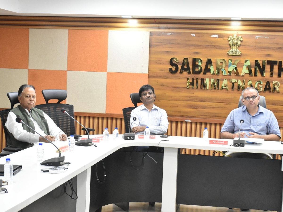 Sabarkantha Coordination Committee meeting held | સાબરકાંઠા સંકલન સમિતિની  બેઠક યોજાઈ: ધારાસભ્યએ ખેડૂતોના નુકસાન સહિતના પ્રશ્નો રજૂ કર્યા - sabarkantha  (Himatnagar) News | Divya ...
