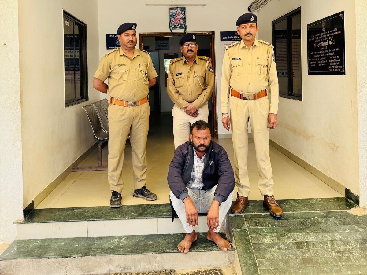Hadad police solve Jelana murder case | હડાદ પોલીસે જેલાણા હત્યાનો ભેદ  ઉકેલ્યો: પત્નીની હત્યા કરનાર પતિની ધરપકડ, ગુનો દાખલ કરાયો - Ambaji News |  Divya Bhaskar