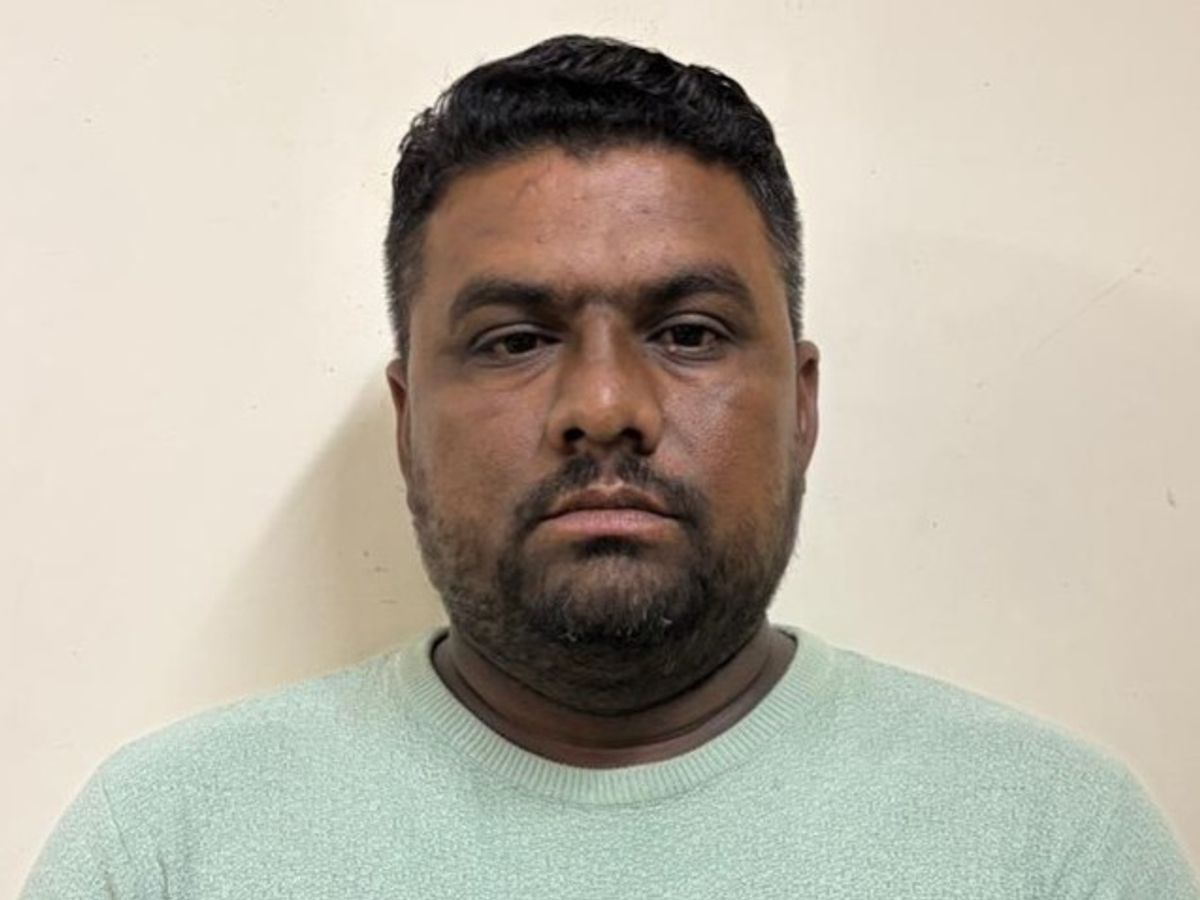 Data entry operator caught taking bribe of Rs 500 for fitness certificate  in Mehsana | મહેસાણામાં એસીબીની સફળ ટ્રેપ: BND એનર્જી ફિટનેસ સેન્ટરનો ડેટા  એન્ટ્રી ઓપરેટર રૂ. 500ની લાંચ ...