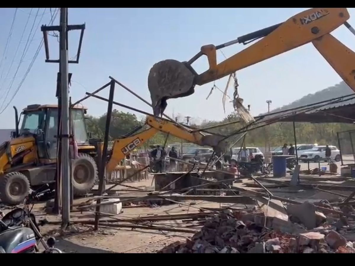 Chotila Taleti Mega Demolition Administration Removes Encroachments VIDEOS