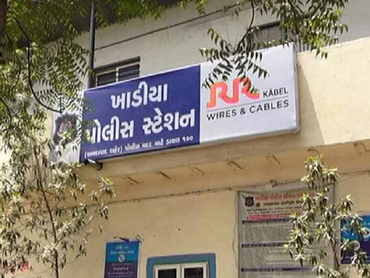 Khadia Police Bust Dabba Trading Scam; Two Held