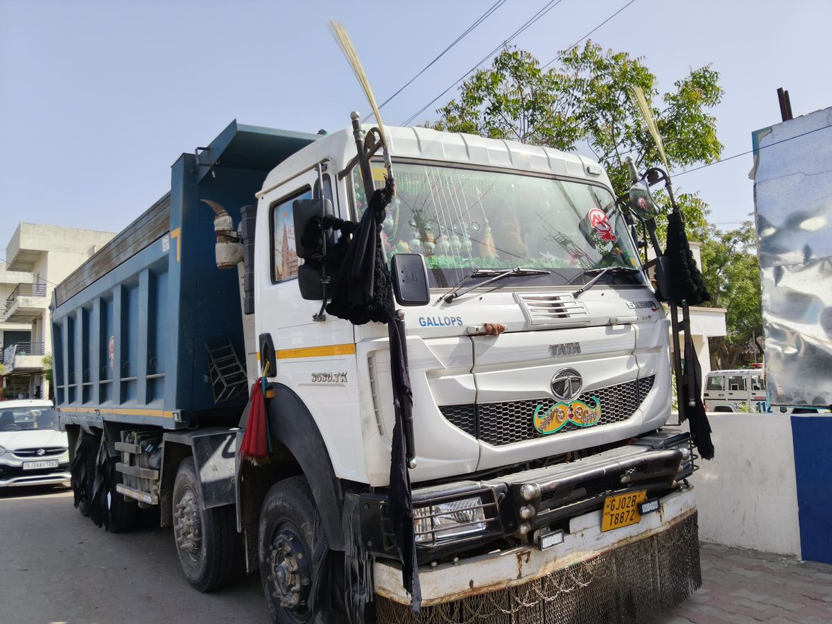 Dhinod Accident: Bike Rider Critically Injured, Shifted to Ahmedabad