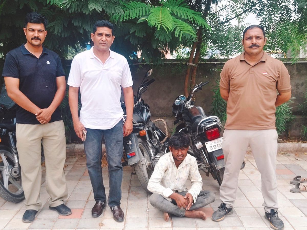 Himmatnagar Bike Theft Case; Detection Squad Arrests Accused | Sabarkantha